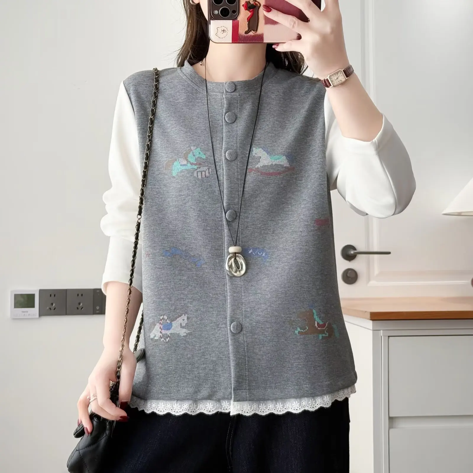 

XXXXL Fashion Plus Size Woman Clothing Sweatshirt 2026 Spring New Stylish Printed Pony Long Sleeved Fake Two-piece Tops 2601