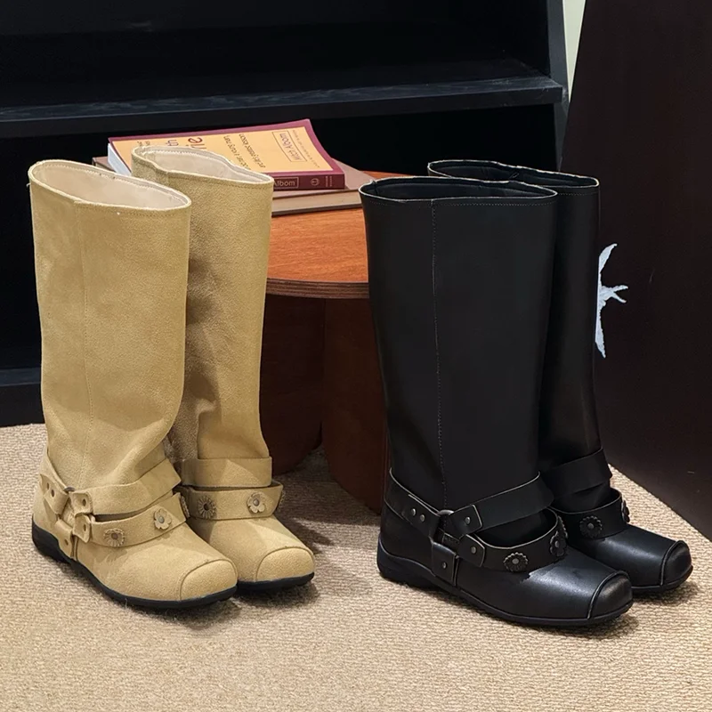 

Корейские женские ботинки с квадратным носком, ретро-сапоги до середины икры с заклепками и пряжкой, брендовый дизайн, широкие рыцарские сапоги с цветочным декором, новинка