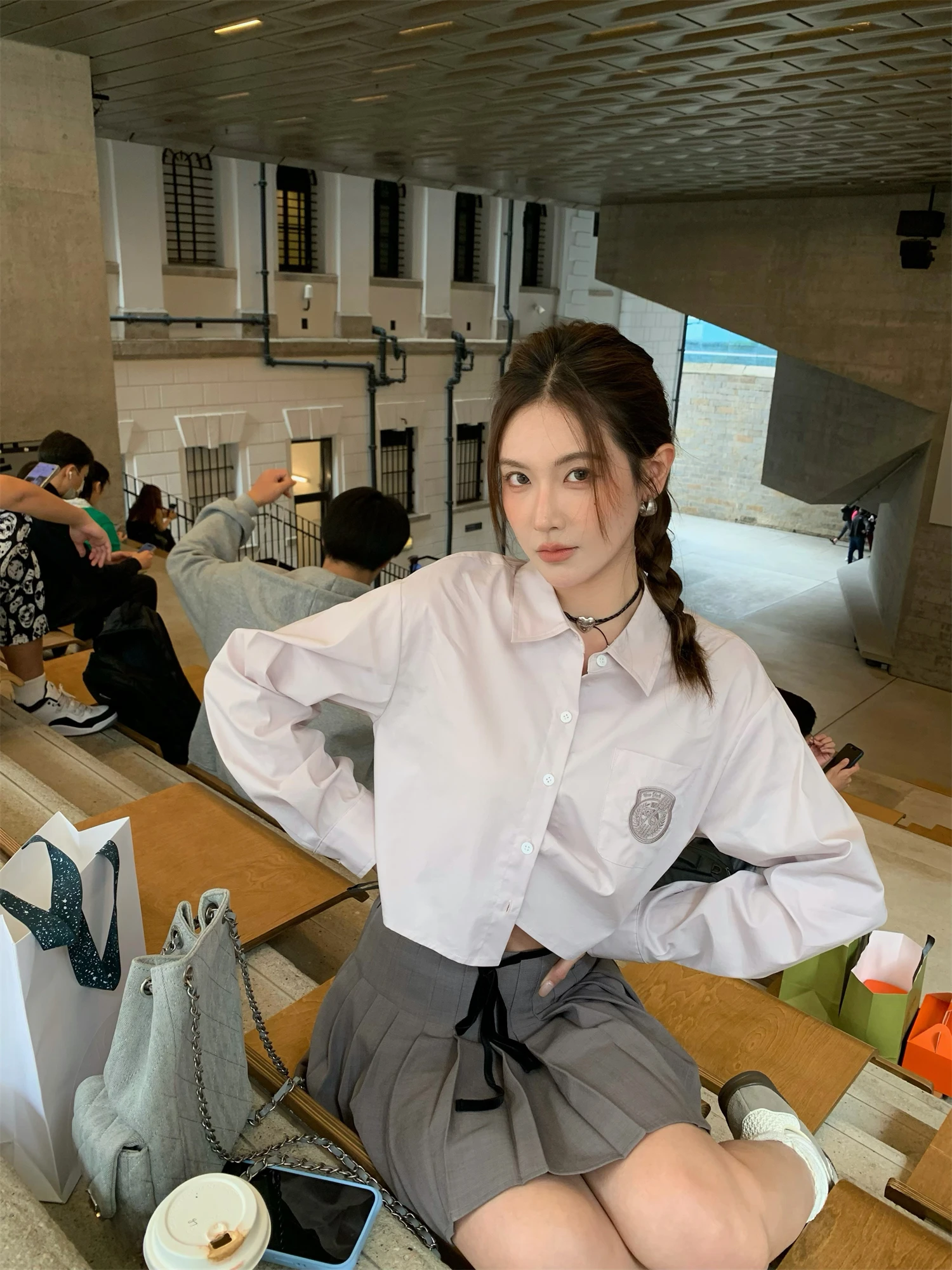 

Casual Embroidered ort Svel irt Striped Pattern High Collar Long Sve Women's Faion Spring Season China Made