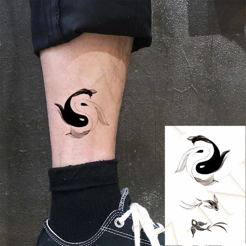 Transferência de água falso tatuagem etiqueta preto & branco peixe da carpa tai chi tatoo arte à prova dwaterproof água temporária flash tatto para mulher homem crianças