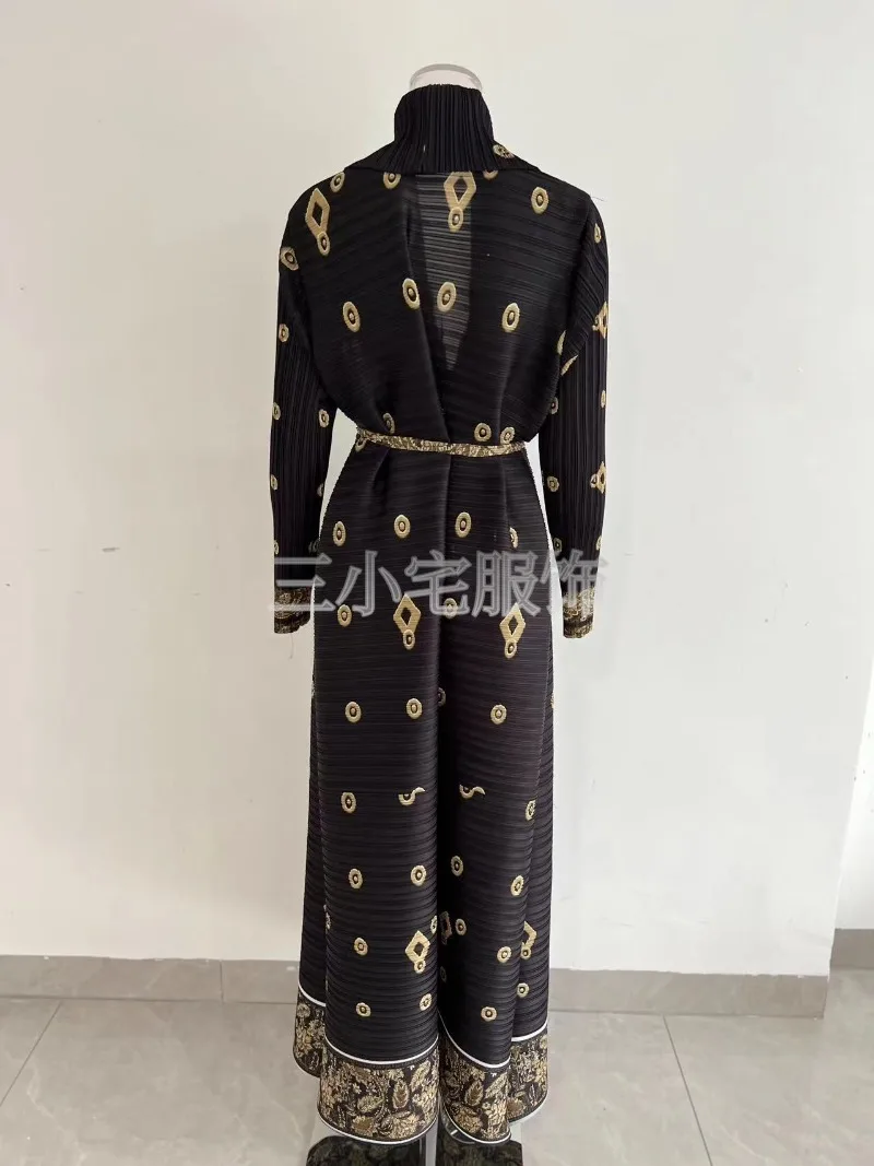 YUDX Miyake Long Sleeve Printed Dress Windbreak Women 2024 Winter New Original Designer Abayas Turndown Collar Belted Coat