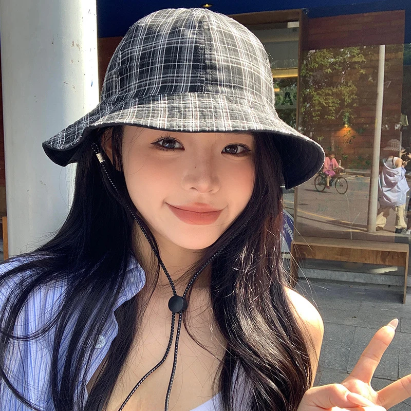 Retro artistic double-sided fisherman hat for women's summer fashion and casual plaid basin hat versatile to show off small face
