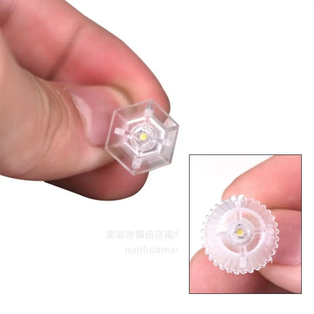 2 pièces en plastique modèle maison de poupée Miniatures accessoires maison de poupée lumière Mini éclairage chambre lampadaires lampe de Table