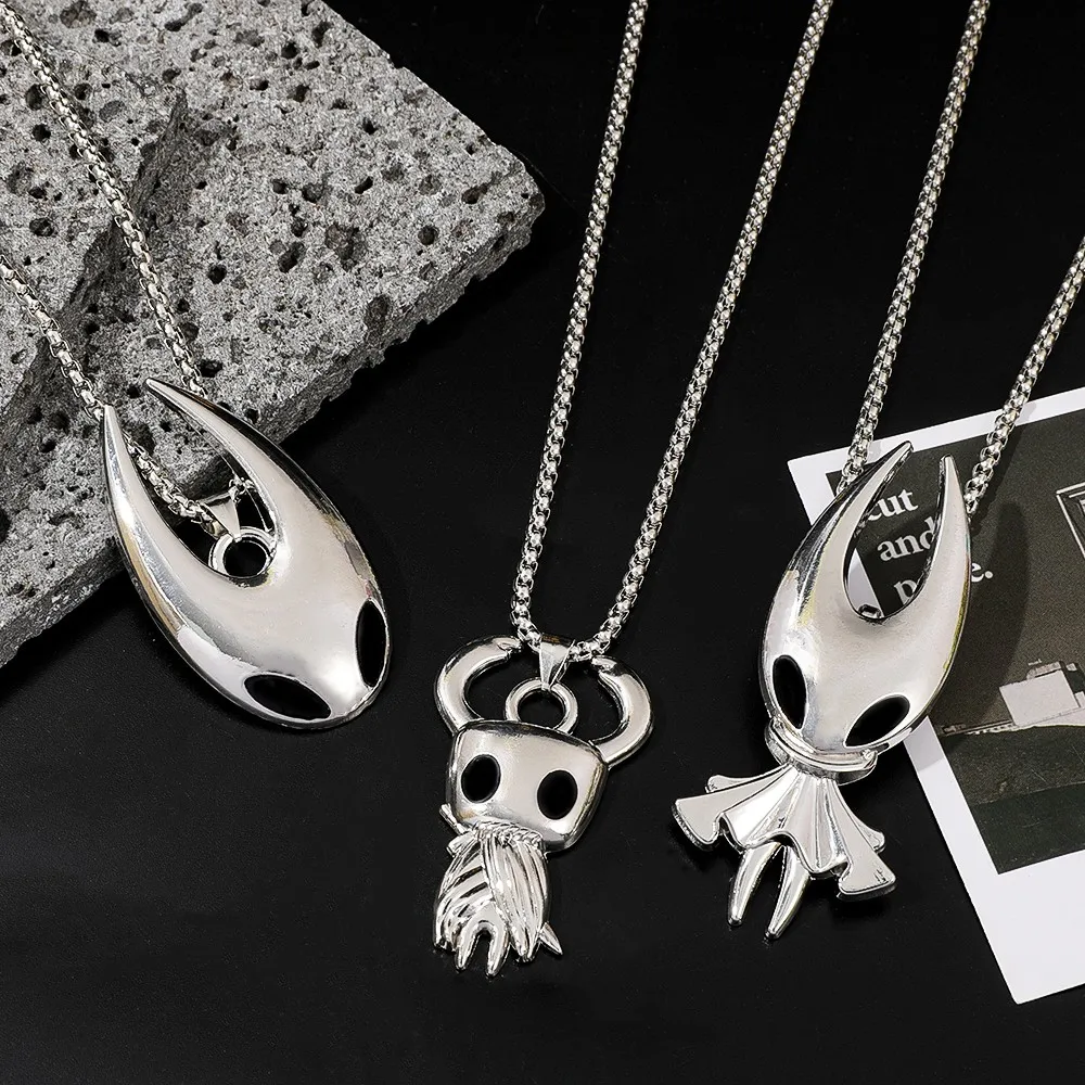Creative Cartoon Hollow Knight Silksong Retro Charm Pendant Necklace Gaming Themed Jewelry Accessory for Men