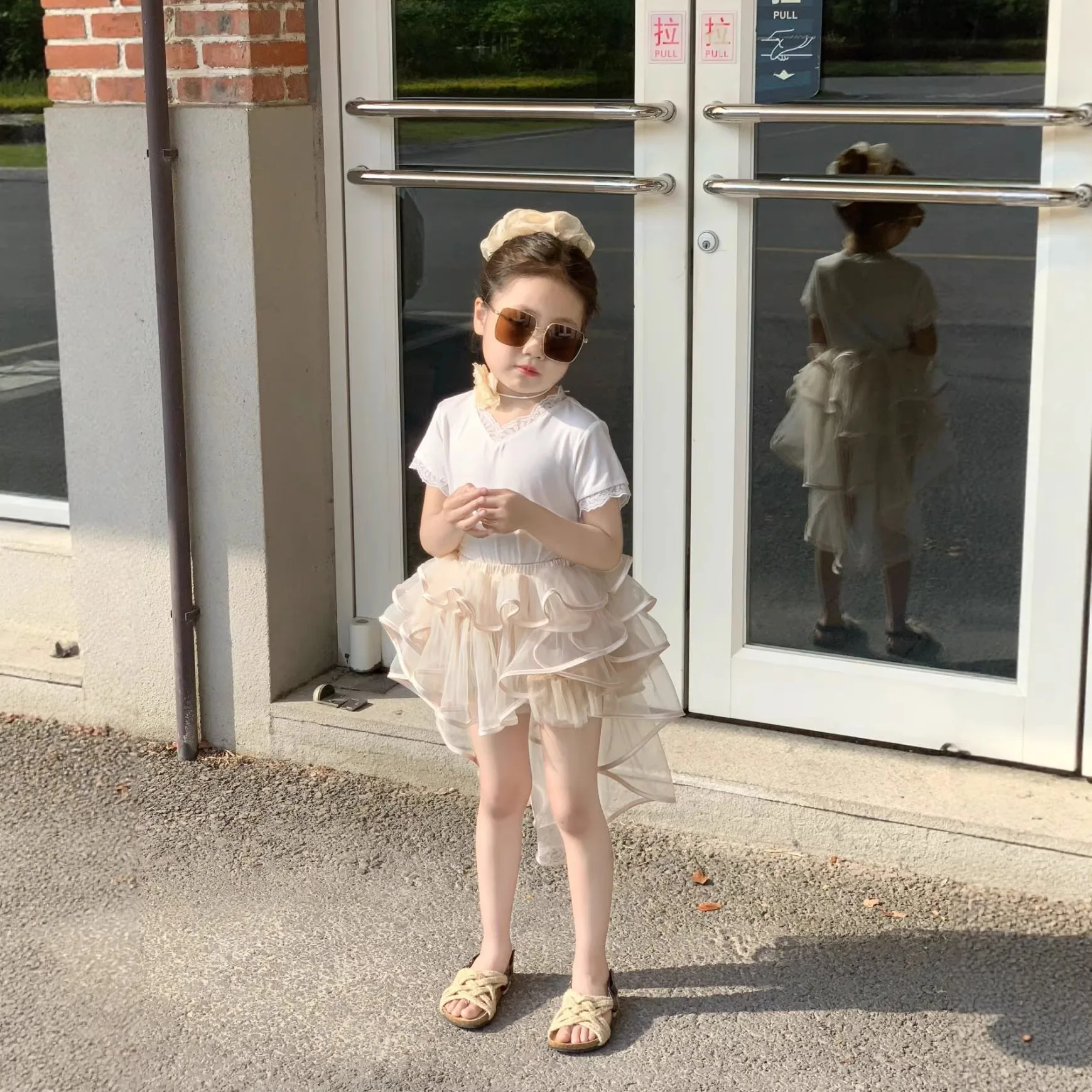 2 Piece Set 2026 Girls' Summer V-neck Lace T-shirt Mesh Tail Pong Skirt Irregular Half Skirt Kids Solid Color Suit