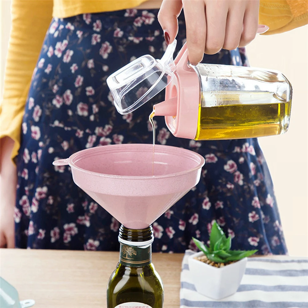 

Kitchen Funnel for Liquids Pouring Household Gadget Hanging Hole Food Grade Material Kitchen Tool Liquid