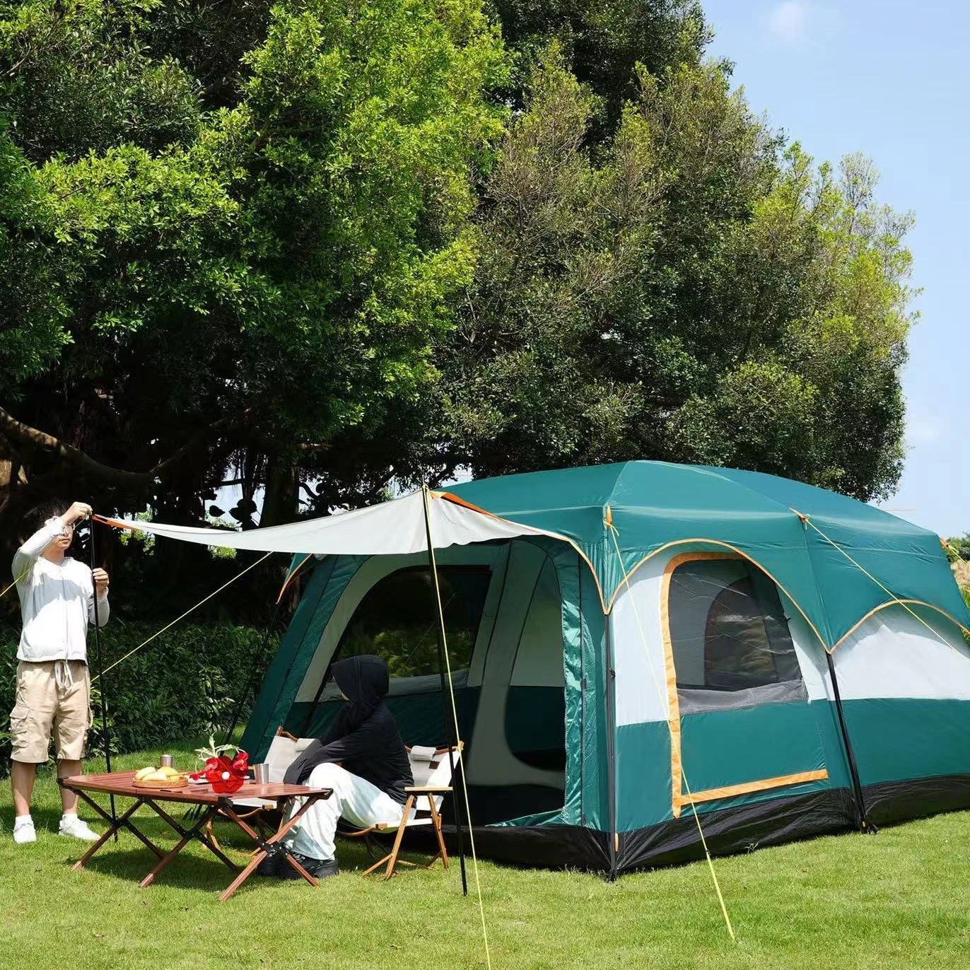 Outdoor 4 Person Waterproof Camouflage Three-Season Family Camping Tent Double Layers One Bedroom Living Room Structure Sale