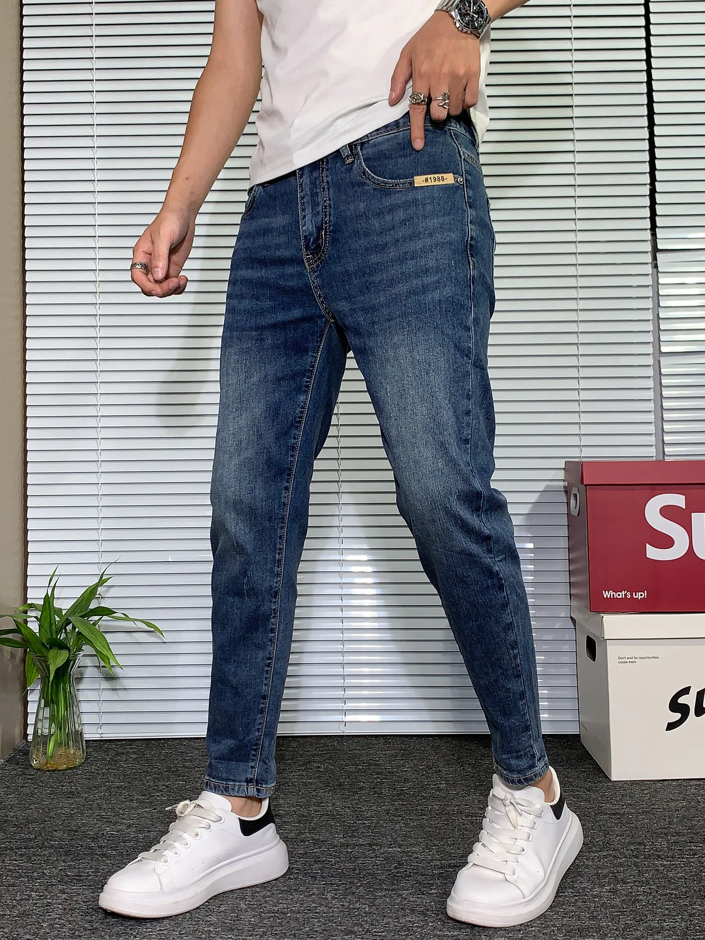 

Облегающие мужские джинсовые джинсы, осенние новые синие повседневные эластичные утягивающие брюки с девятью точками, хлопковые эластичные джинсовые брюки