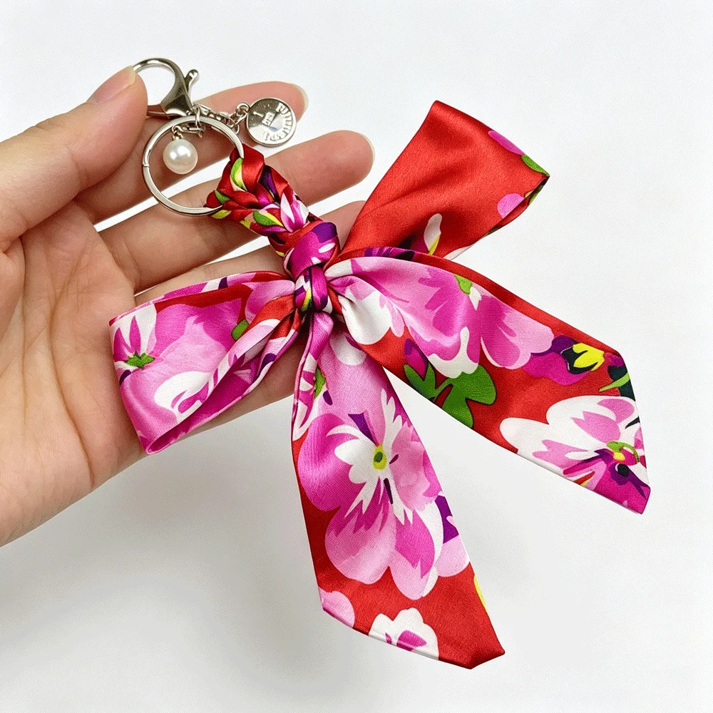 Kreative Schals, Schmetterlings-Schlüsselanhänger, Blumen-Druck-Anhänger, Schlüsselring, Rucksack-Anhänger, Accessoire für Damen-Taschen mit Kette, Geschenk – Detail 5