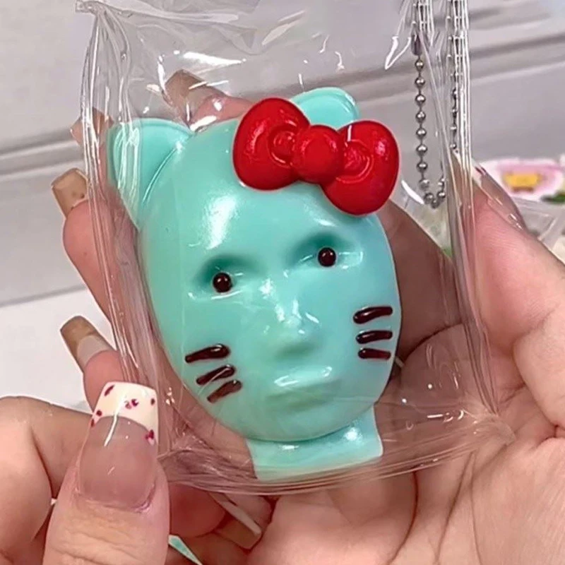 Simulation of Alien Extrusion Slow Rebound Toys Decompression Soft Waxy Alien Fingers Pinch Toys Funny Gifts for Children