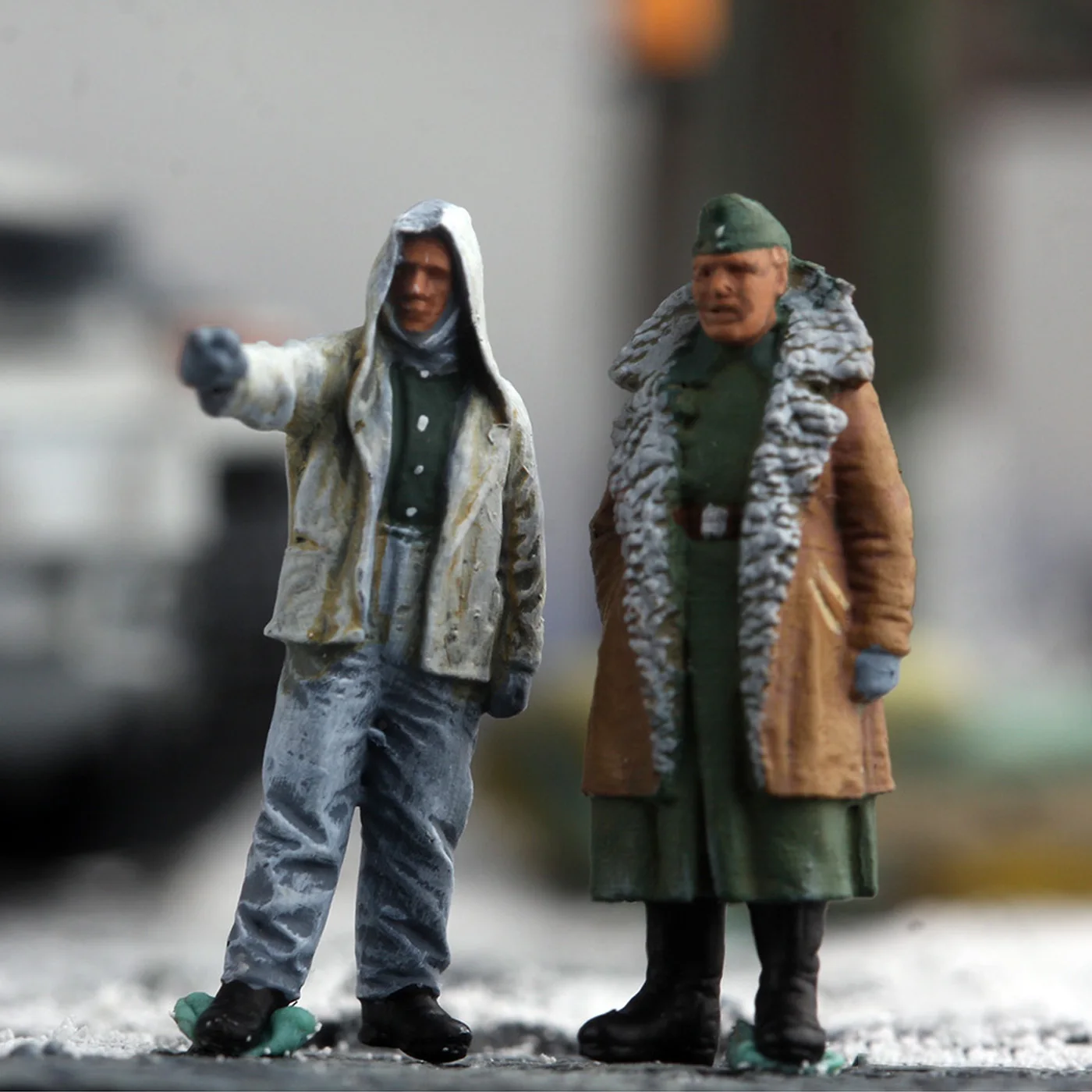

1:72 Scale Resin German Winter Battlefield 2-person Scene Accessory Model Adult Toys Classics Gifts Souvenir Static Display
