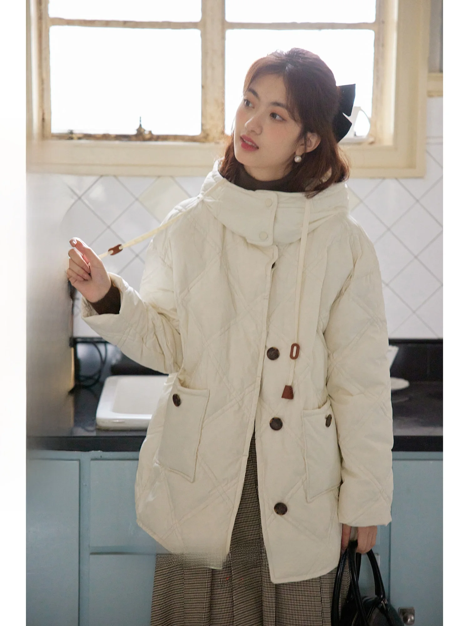 

Vintage Loose Fit Mid-Length Du down Jaet with Diamond Quilting Winter Outerwear Double-Sided Color Polyester Fabric