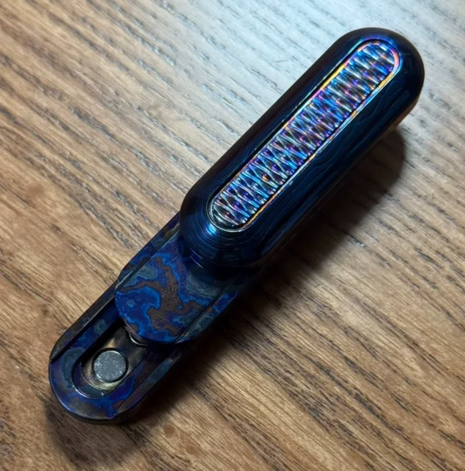 Used EDC 01EDC Zircuti Roast Rainbow fidget slider decompression toy