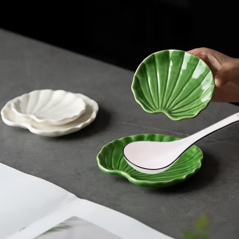 Creative Four-leaf Clover Shaped Ceramic Spoon Rest Pad Coffee Spoon Holder Soup Ladle Rack Kitchen Utensils Tableware Organizer