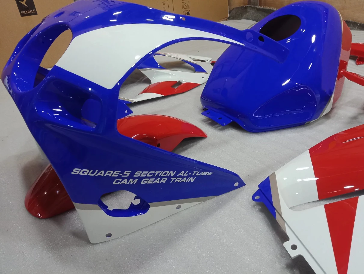 Suitable for CBR250R MC19 1988-1989 Motorcycle Shell Fairing Spoiler Body ABS Injection Molding