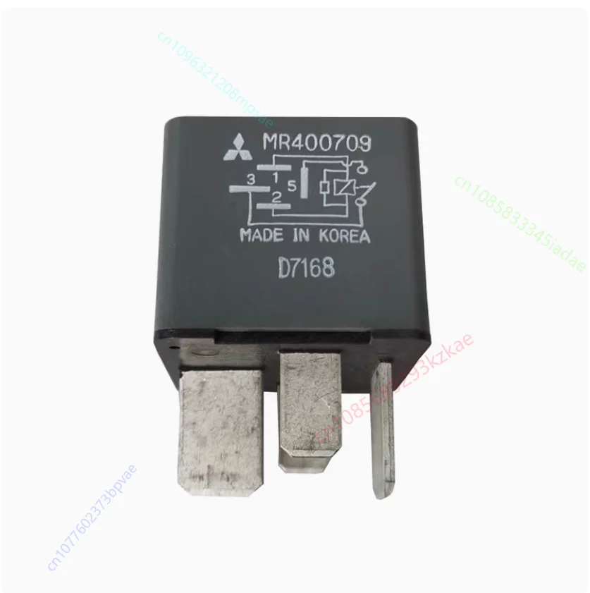 3pcs/lot  New Original MR400709 Automotive Relay Wide Foot 4 Pins