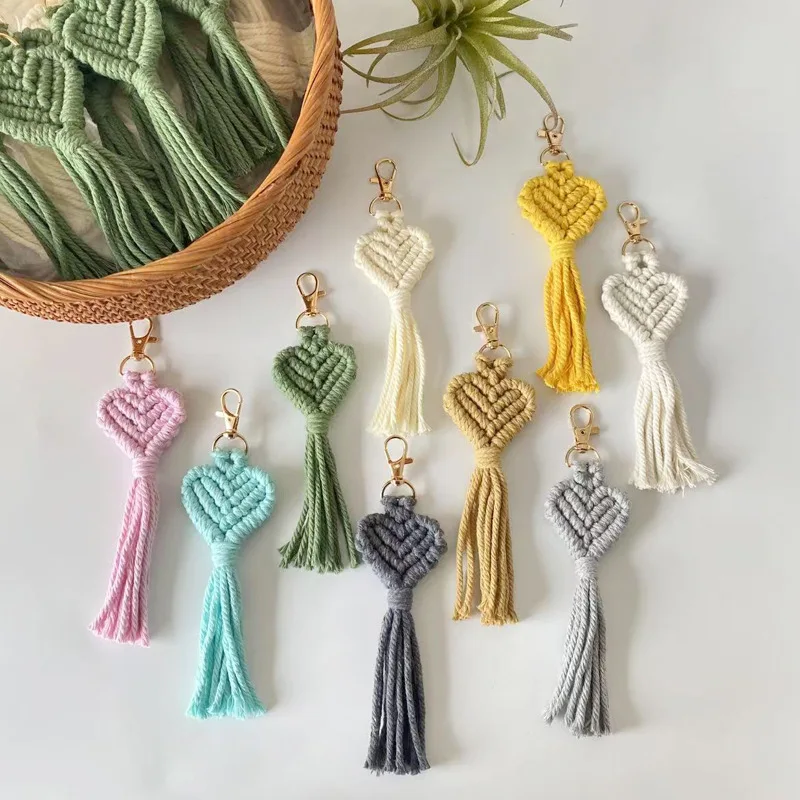 5pcs Handmade Woven Bohemian Heart Bag Charm Keychain Vintage Pastoral Style Key Ring Pendant Small Business Gift Accessories