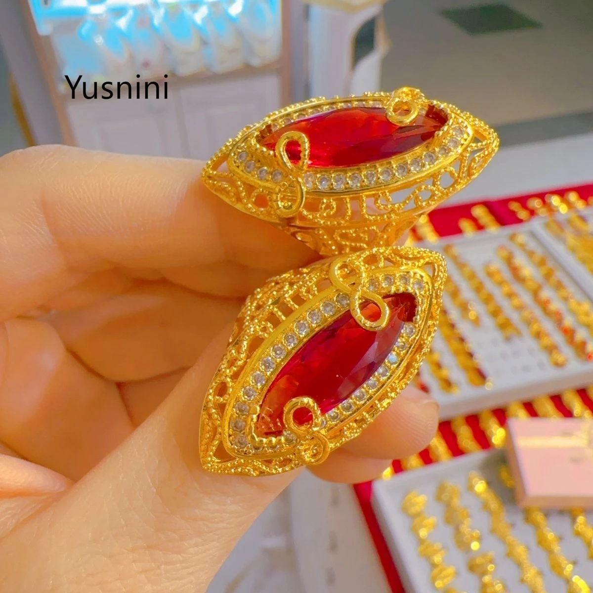 

New French Dubai Fashion 24K Gold Plated Ring Exquisite Engagement Party Jewelry for Lovers