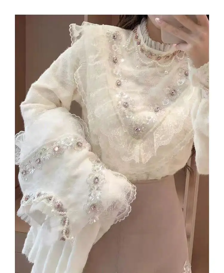 

Autumn Winter Thick Blouses Shirts Beads Tassel Sequined Stitch Lace Embroidery Top Women's Long Sleeve Shirt Woman Clothes