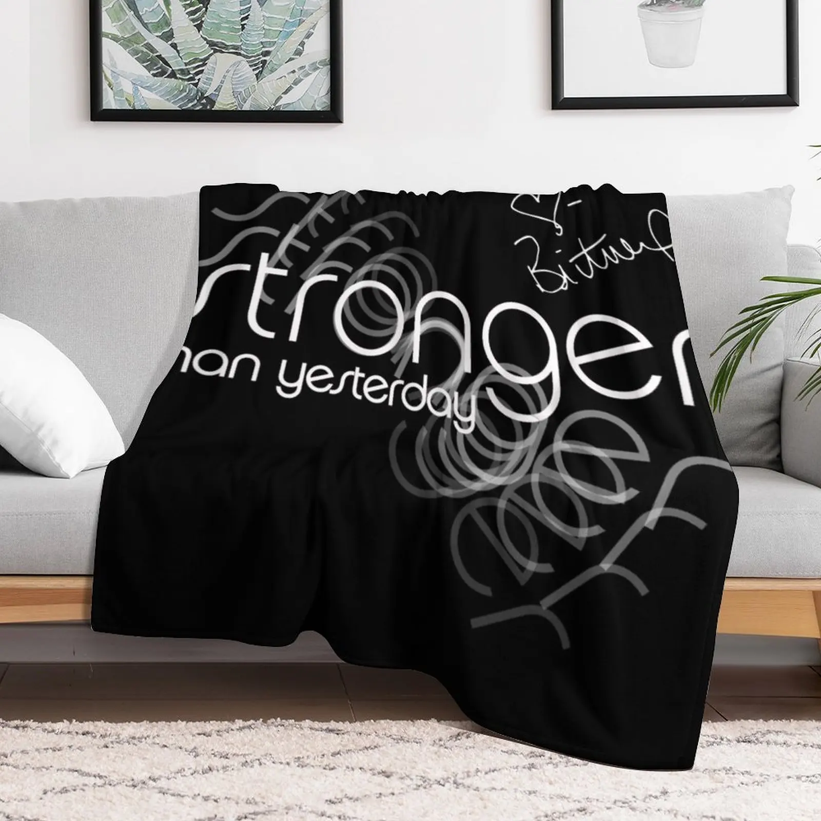 Stronger than yesterday - Britney Spears signature and Stronger logo Throw Blanket Bed linens Loose Blankets