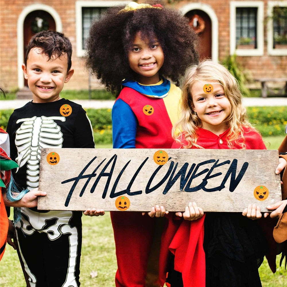 ハロウィーンの形をしたステッカー,1インチ,500個,子供のおもちゃ,パーティーギフト,ベーキング用品