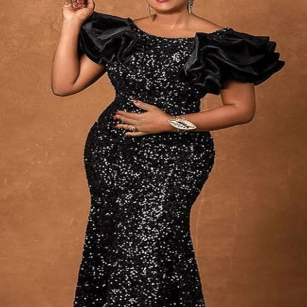 

Black picture French dress sweet and thin wrapped chest temperament office lady Sequin middle waist dress