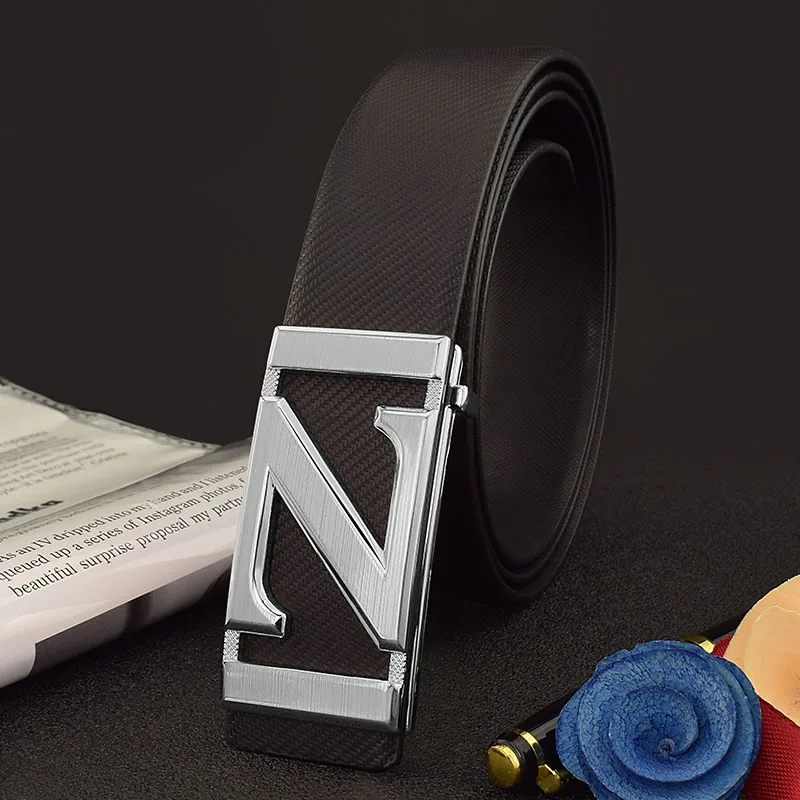 เข็มขัดผู้ชายสีขาวใหม่ ดีไซน์ตัวอักษร Z สไตล์ลำลอง แท้ แฟชั่น หนังสีขาว คุณภาพสูง Cintos Masculinos Ceinture Homme
