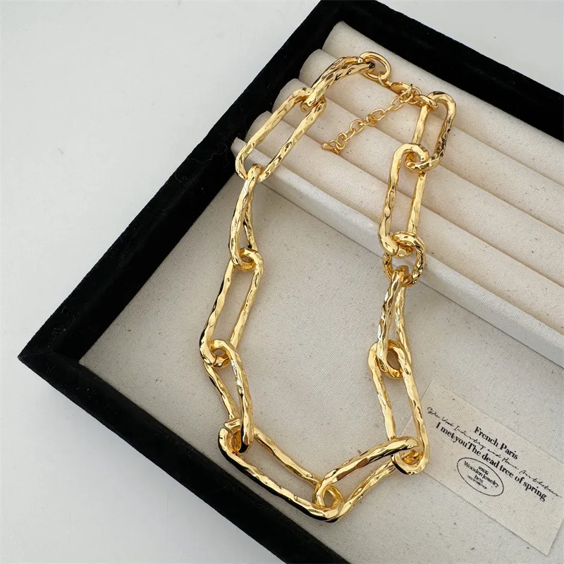 

Russia Ins Style Retro High-end Heavy-duty Short Cuban Texture Necklace Light Luxury Niche Thick Chain Clavicle Chain for Women