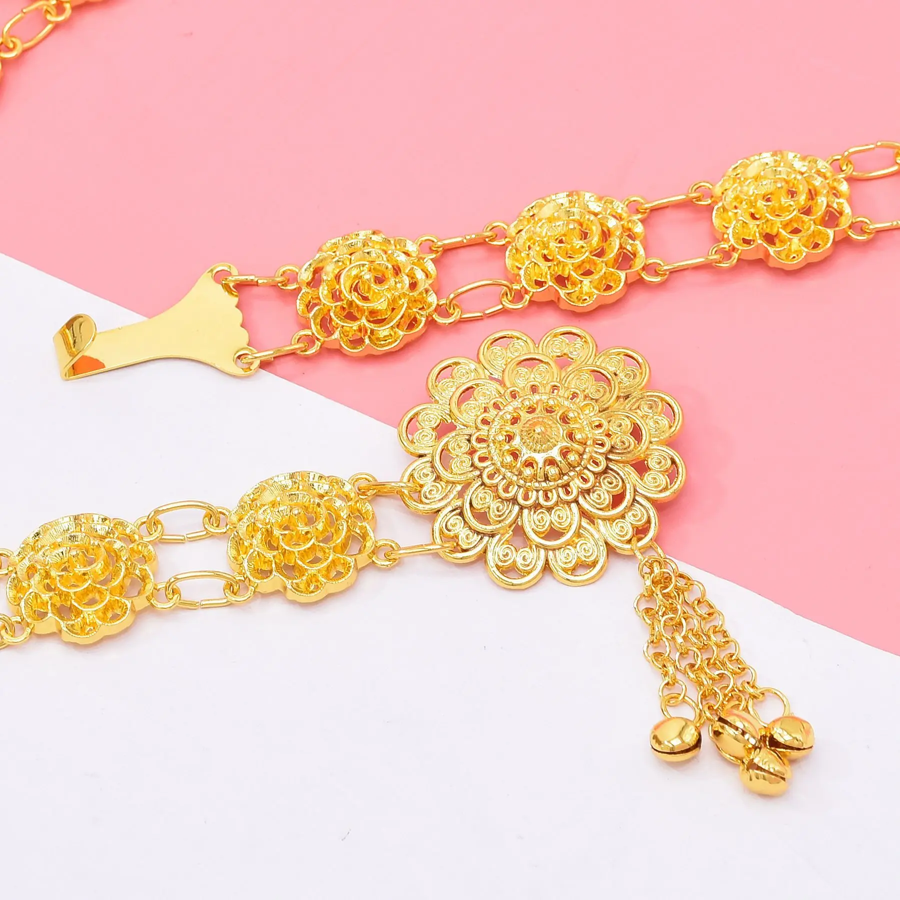 Golden Hollow Crystal Flower Diagonal Cross Shoulder Waist Chain Arab Ethnic Bride Wedding Accessories Women\'s Body Jewelry