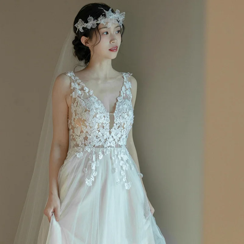 Mori super fairy light wedding dress autumn new French retro lace trailing simple atmosphere welcome sling out dress