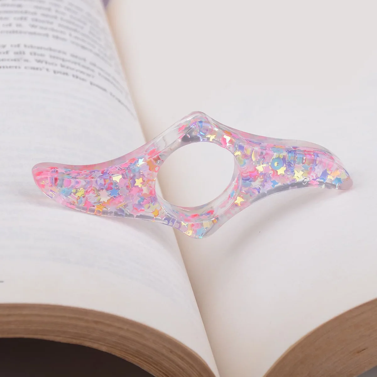 1 peça marcador de polegar de estrela pentágono criativo, requintado e portátil, adequado como marcador de ajuda de leitura e decoração de livros