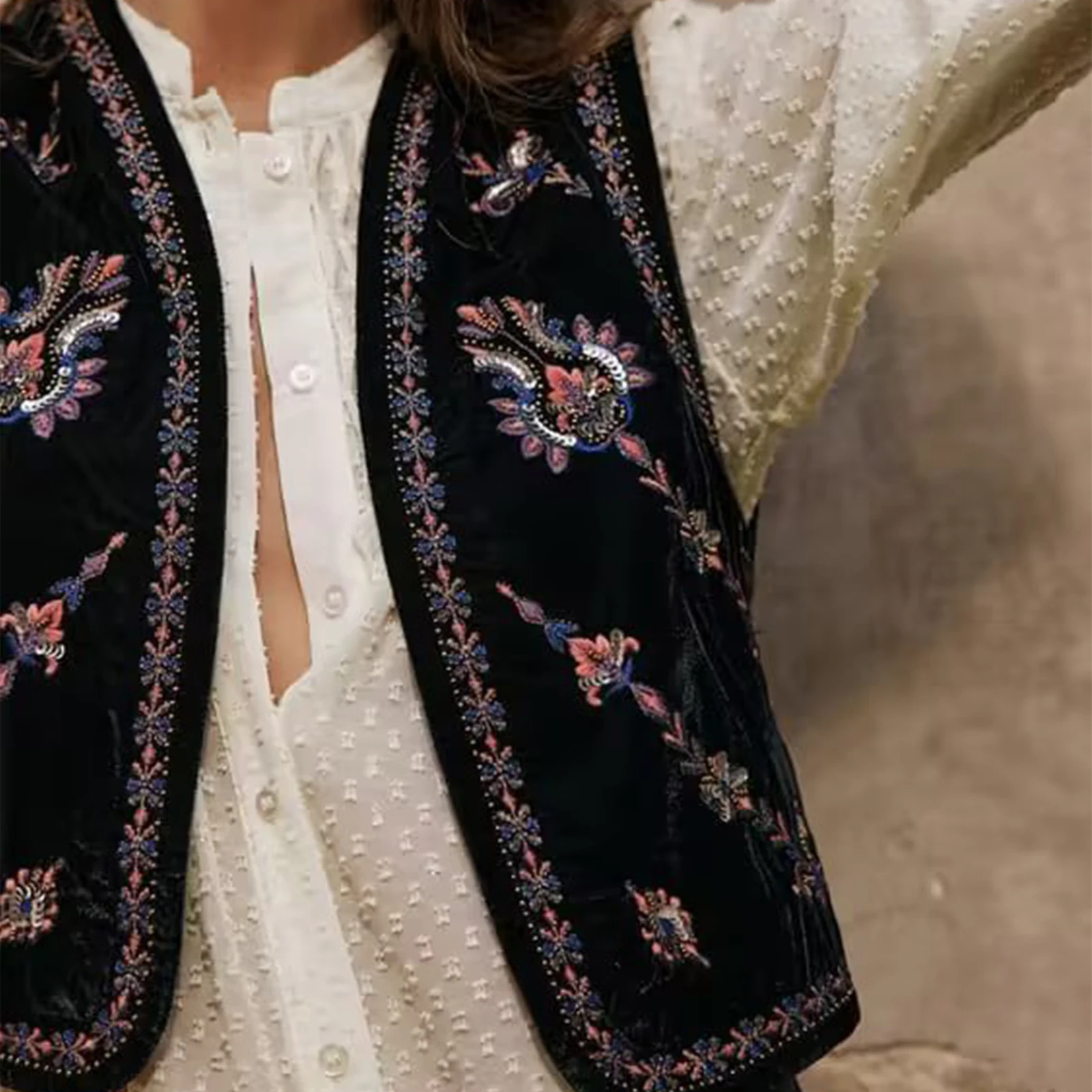 Women’s Embroidered Vest Tops Classic Sleeveless Open Front Cardigan Velvet Vest Fall Outwear