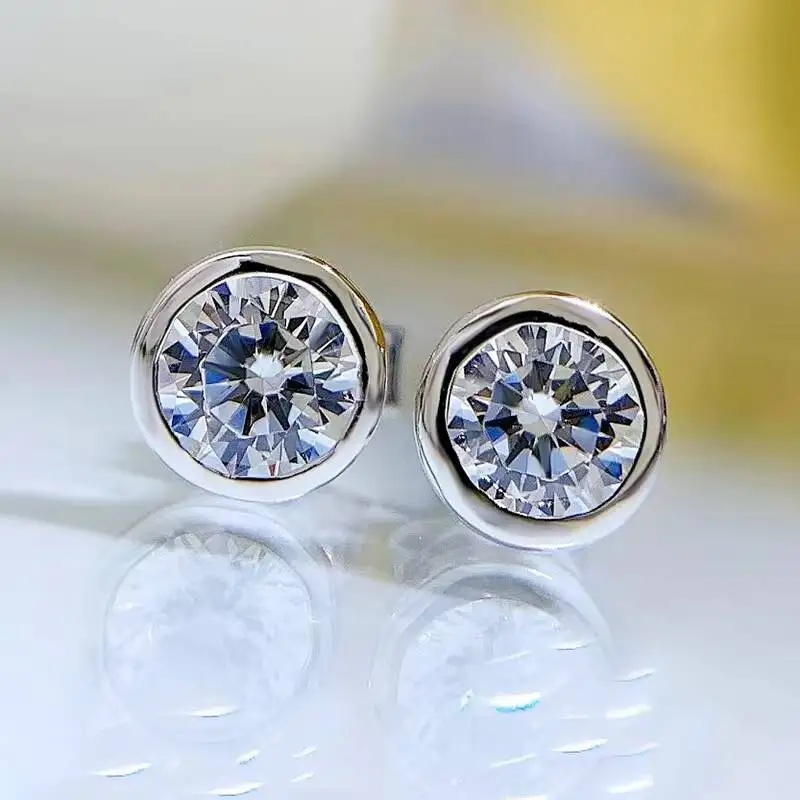 New Zircon European and American Style 925 Silver Moissanite Earrings, Women's Silver-Edged Earrings, Wedding Jewelry