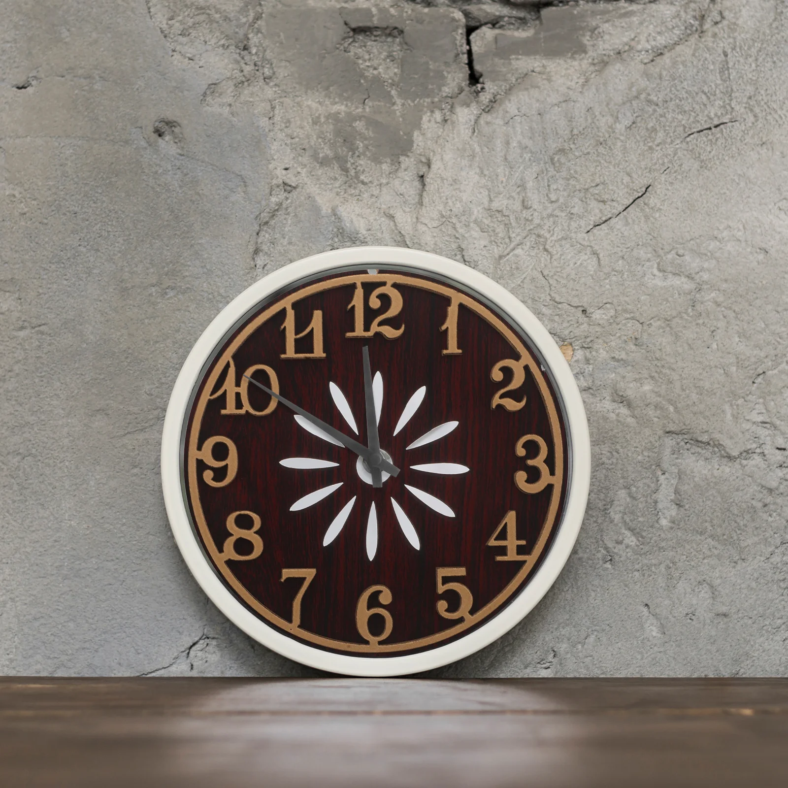 

Cuckoo Clock Dial Plate Vintage Wall Clock Dial Face Clear Markings Silent Mechanism Easy Installation Replacement Parts