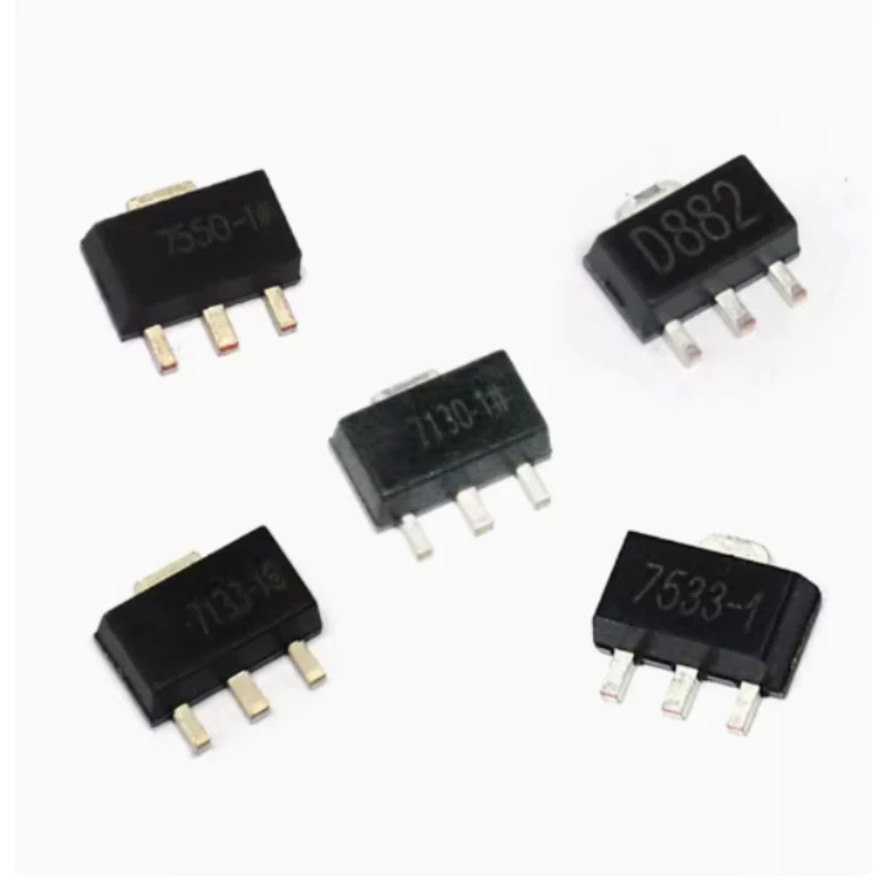 100PCS  HT7130 HT7133 HT7136 7150 7330 7333 7336 7350 7530 7553 7550 D772 D882 SOT89 Three-terminal regulated triode