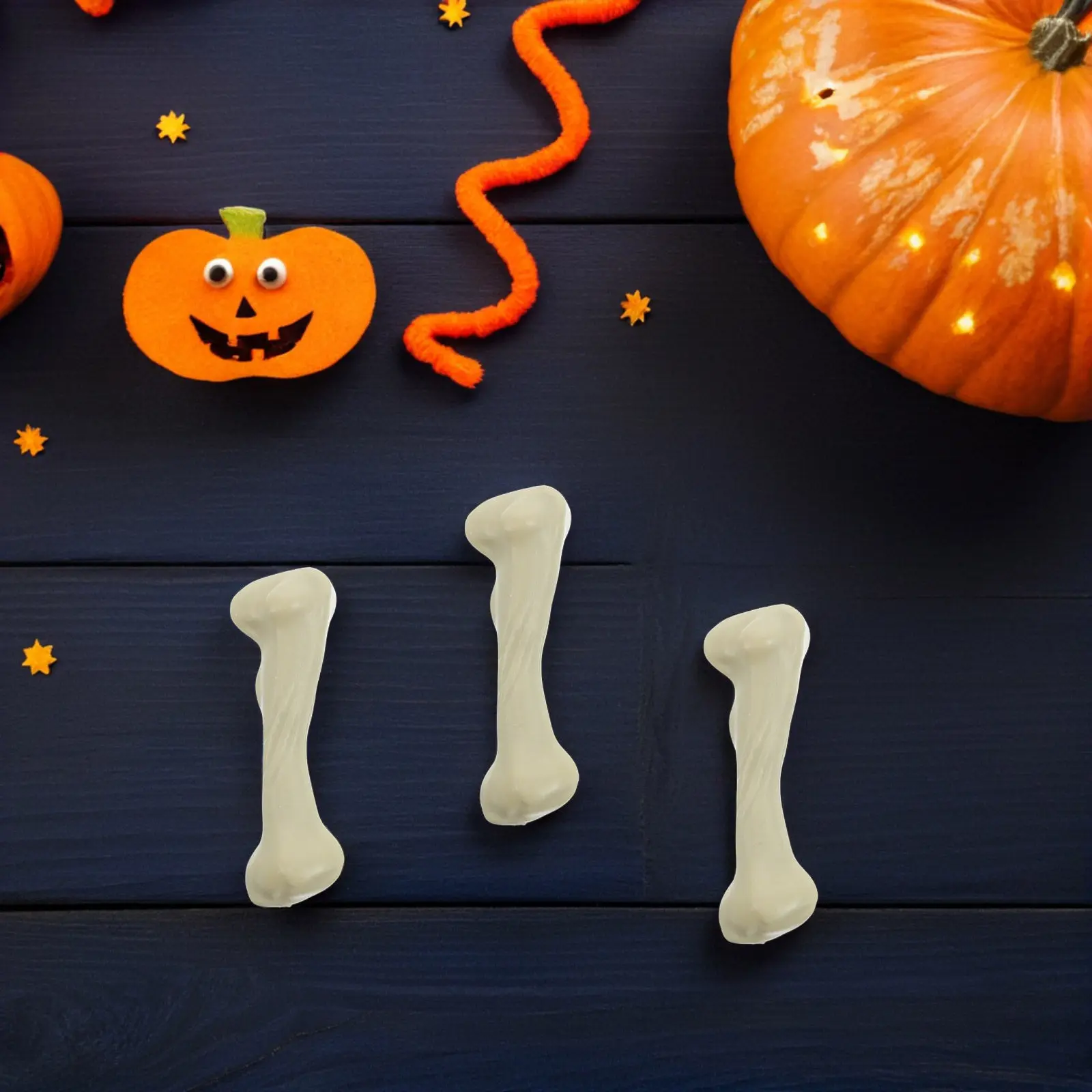 

20Pcs Mini Bones Plastic Bones Halloween Party Decoration Spooky Graveyard Props Creepy Bone Accessories for DIY