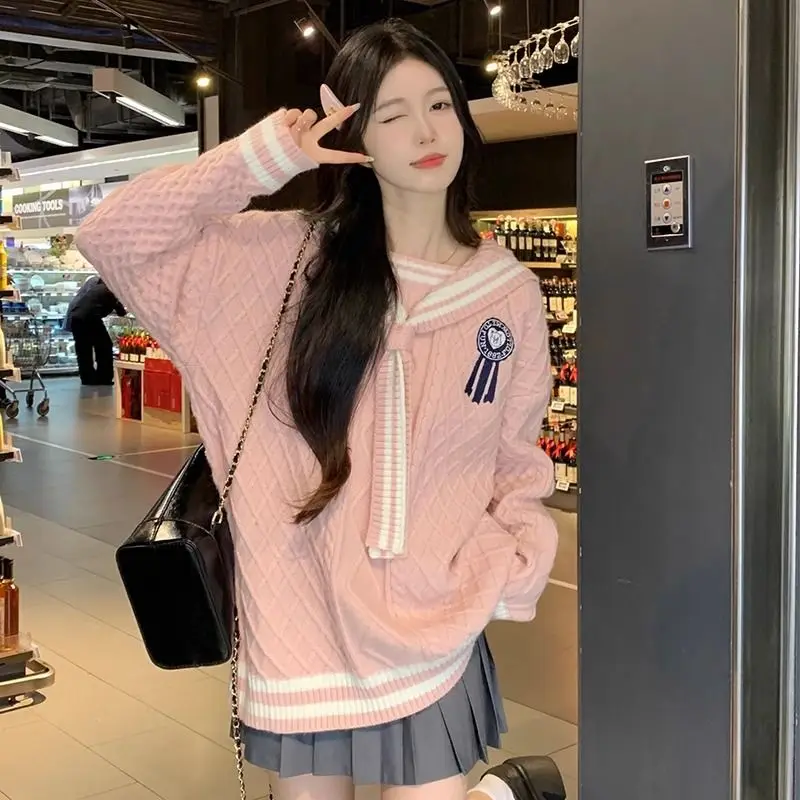 Suéter estilo universitário com gola marinha para mulheres no outono novo suéter doce e suave com emagrecimento