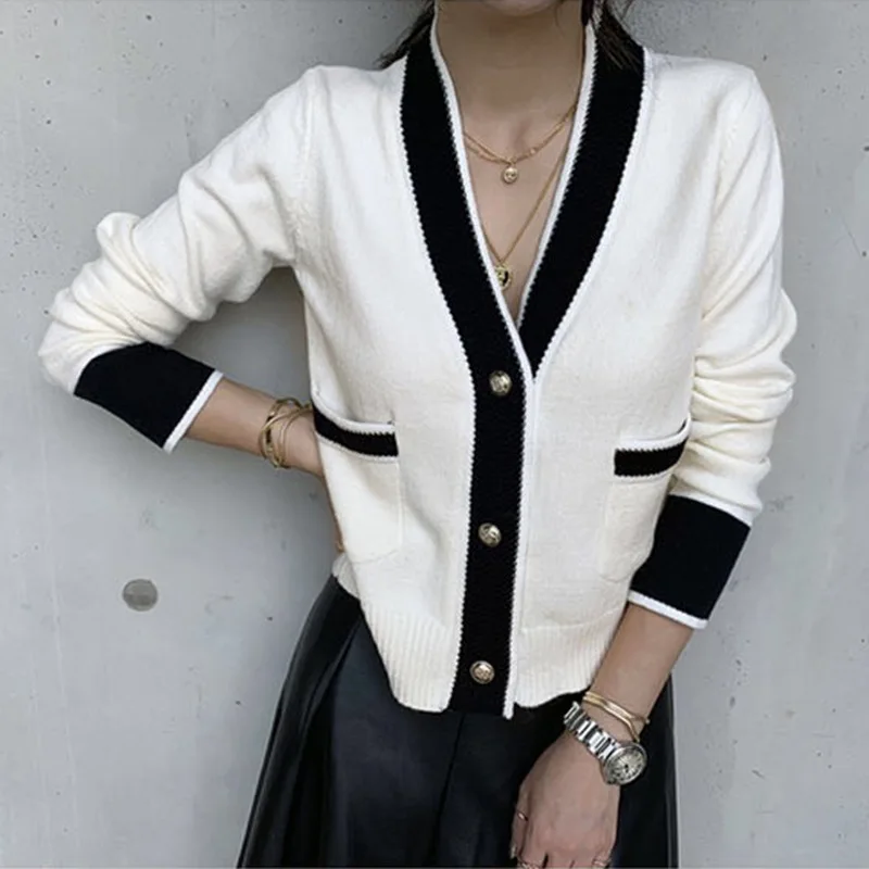 Korean Version V-neck Small Fragrance Slim Short Cardigan Sweater Women\'s Jacket Outer Cropped Tops V Neck Coat