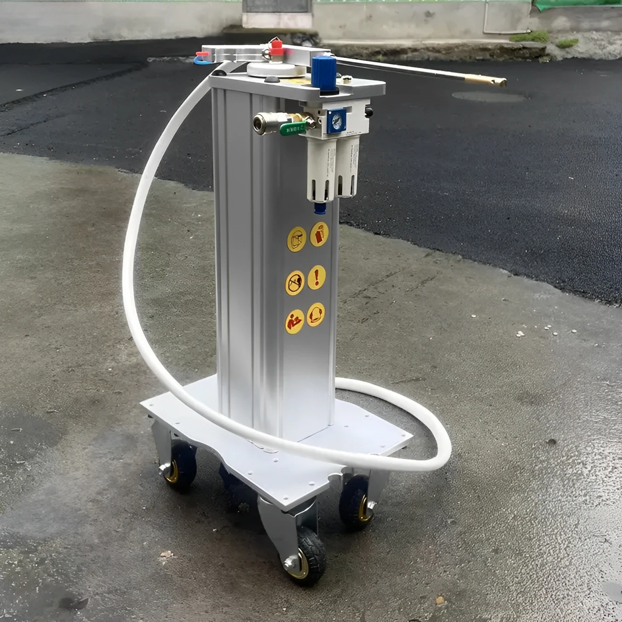 

Professional High-Pressure Carbon Decarbonization Cleaning Machine For Automotive Engine Walnut Sand Pipe Car Care Equipment