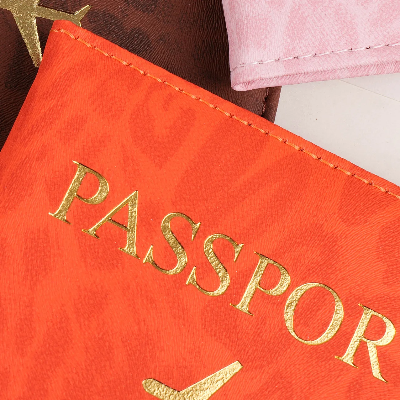 Новый дорожный чехол для паспорта для женщин и мужчин, чехол из искусственной кожи для билетов, обложки для паспорта, защитные аксессуары