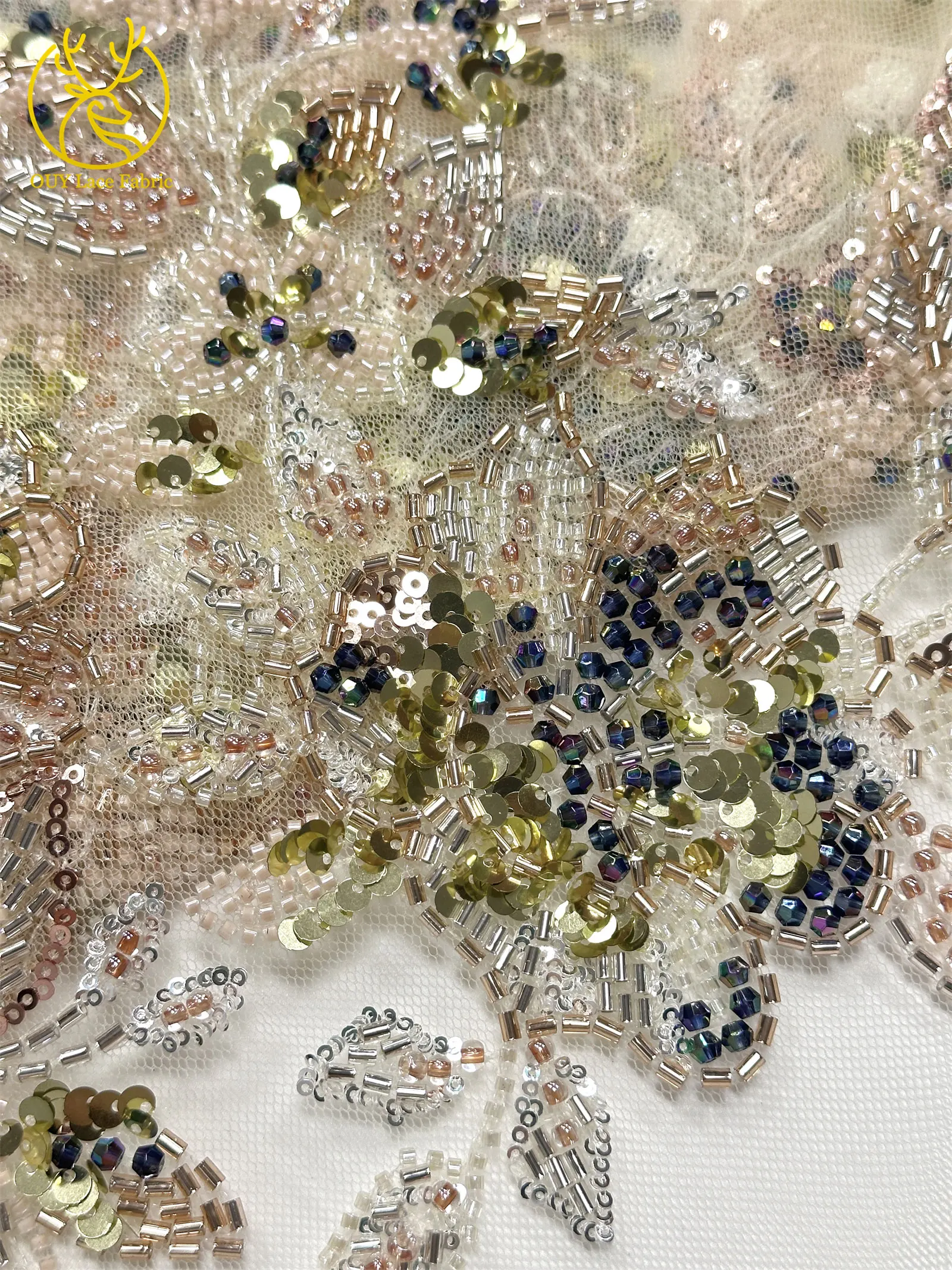 Elegantes neues Design, nigerianischer handgefertigter, stark perlenbesetzter Spitzenstoff, luxuriöse afrikanische französische Pailletten-Spitze für Damen-Partykleider zum Nähen – Detail 16