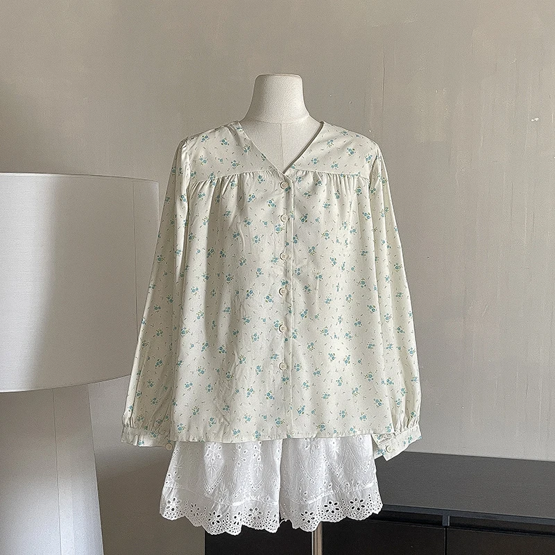 

Wedbleser 2025 Summer New French Floral Shirt Women Design Sense Chiffon Shirt Retro Hong Kong Styl Fashion Blouse Top