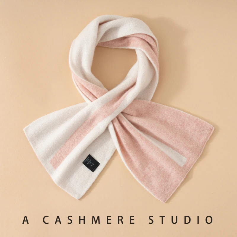 A-Class Cashmere Knitted Scarf in Autumn And Winter Women's Perforated Wild Collar Warm Fashion Color Matching Design