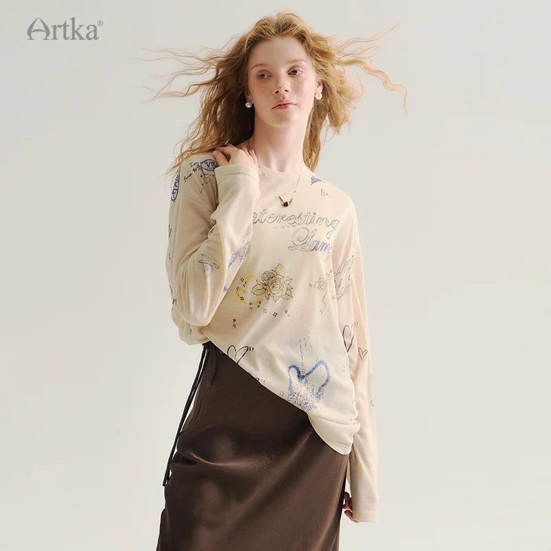 Artka-女性用長袖ラウンドネックTシャツ,デザイナースタイルのプリントTシャツ,上質でルーズなTシャツ,初秋,ta92340q,2024