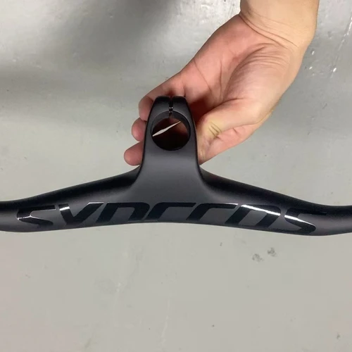 Imagen 1 del producto SYNCROS Manillar y vástago MTB integrados de fibra de carbono 28,6 mm para bicicleta de montaña 70/80/90/100 mm 600-800 mm negro mate