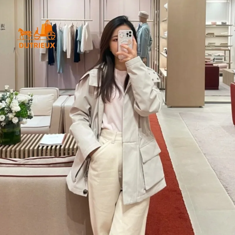 2025 New Autumn and Winter Women's Cashmere Windbreaker Hooded Coat, Fashionable and Elegant Warm Women's Short Jacket