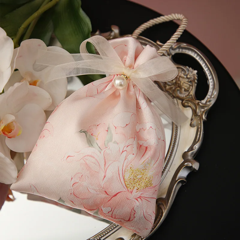 Handheld Candy Bag with Pearl Pendant Flower Drawstring box Satin Bow Large Capacity Festive Sugar Bag Bucket Bag Storage box