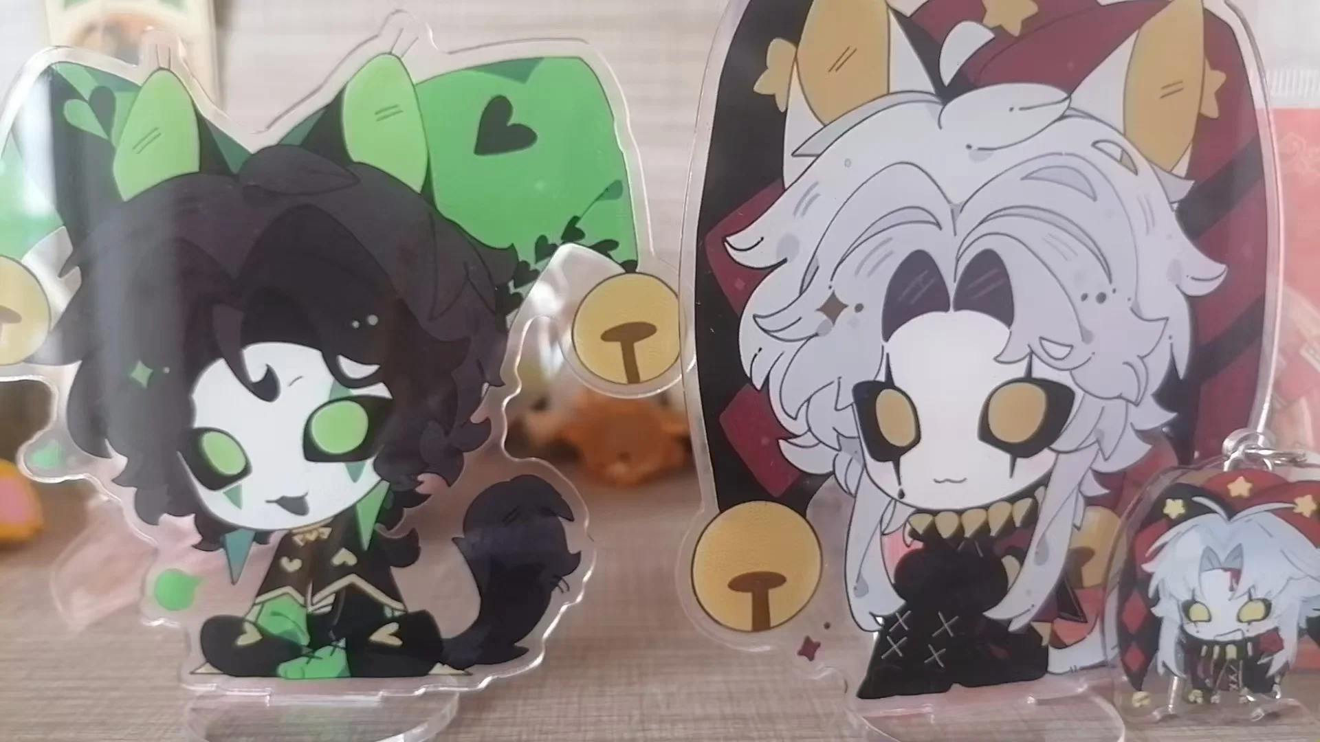 ゲームザ・フリーク・サーカスピエロ・ハーレクインフィギュアアクリルスタンドQバージョンスタンディングプレートデスクトップオーナメントアクセサリー小道具10センチ