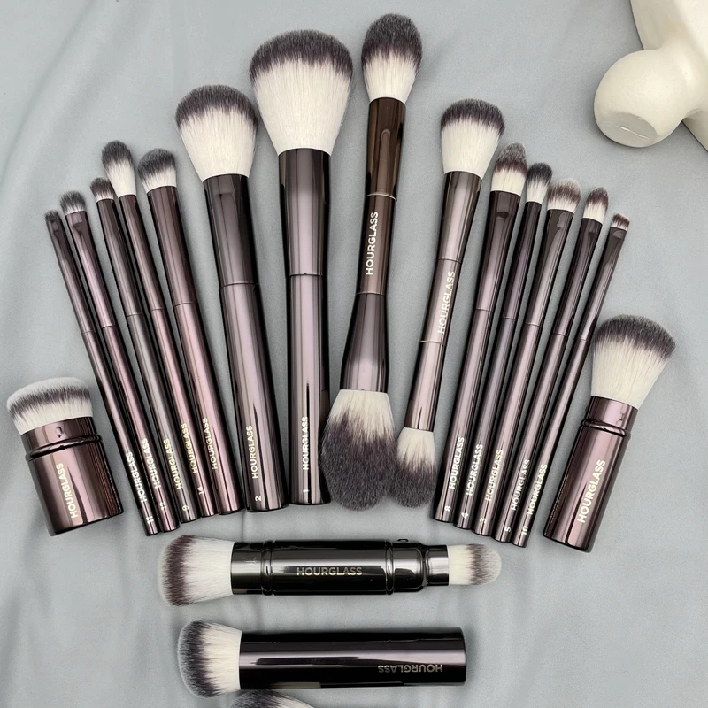 Hourglass All Of Makeup Brushes EyeShadow EyeLiner Smudger Blush Foundation Concealer Metal Handle Beauty Cosmetcis Tools Soft