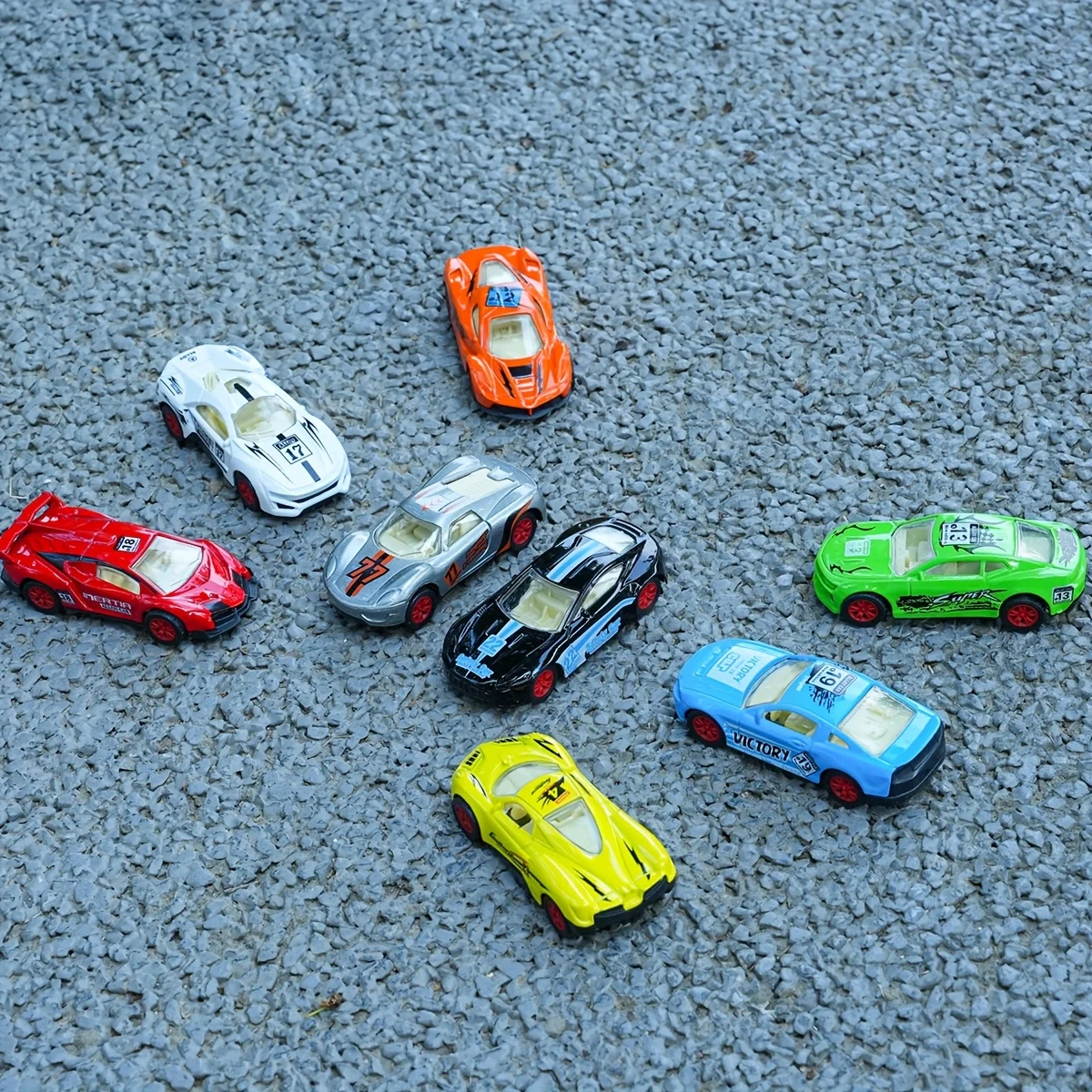 

Модель автомобиля премиум-класса, мини-литые игрушки из сплава, металлические 4WD транспортные средства, наборы различных стилей, игрушки на день рождения, подарки для детей